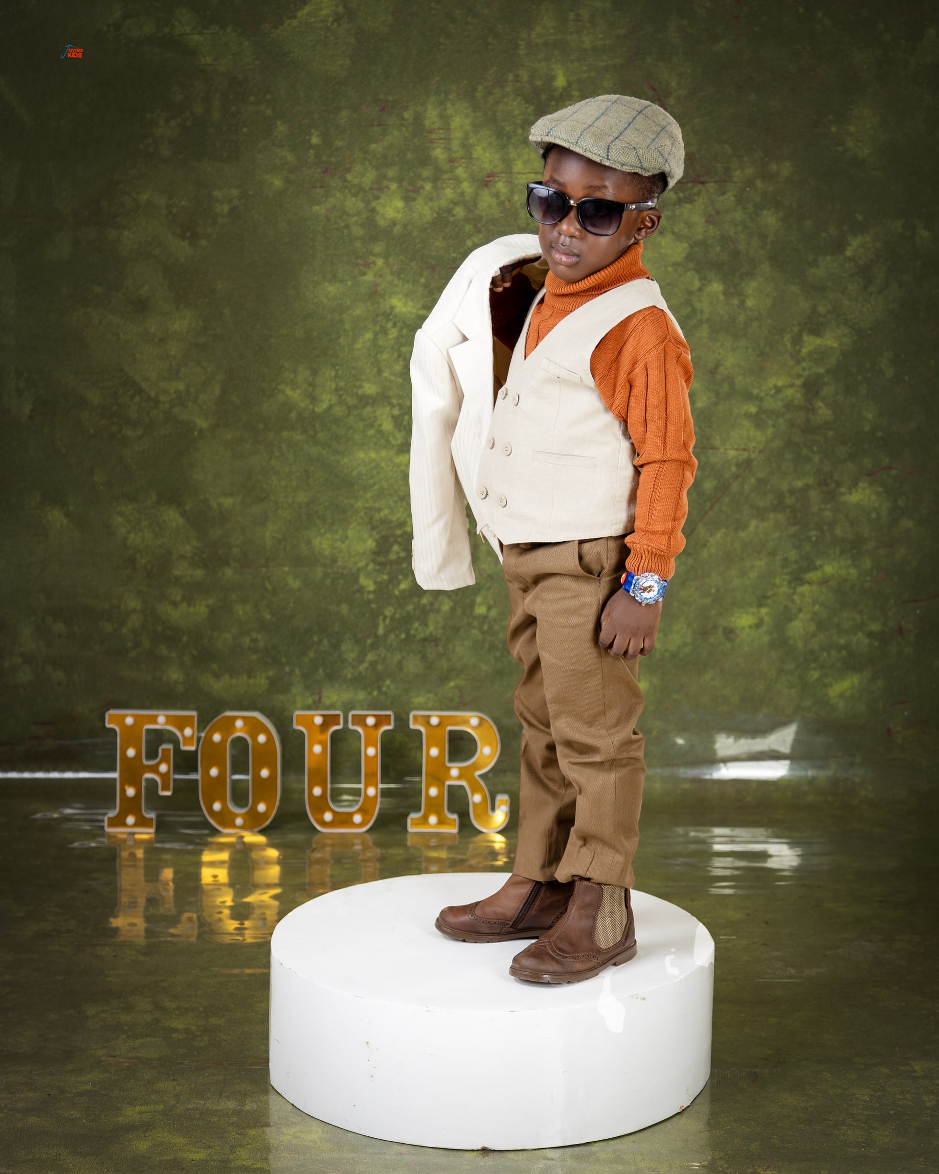 milestone photography by Javies Photography Studio